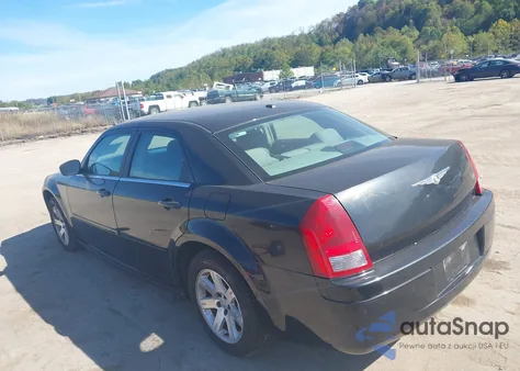 2006 Chrysler 300 from USA, damaged, VIN 2C3LA43R16H278054